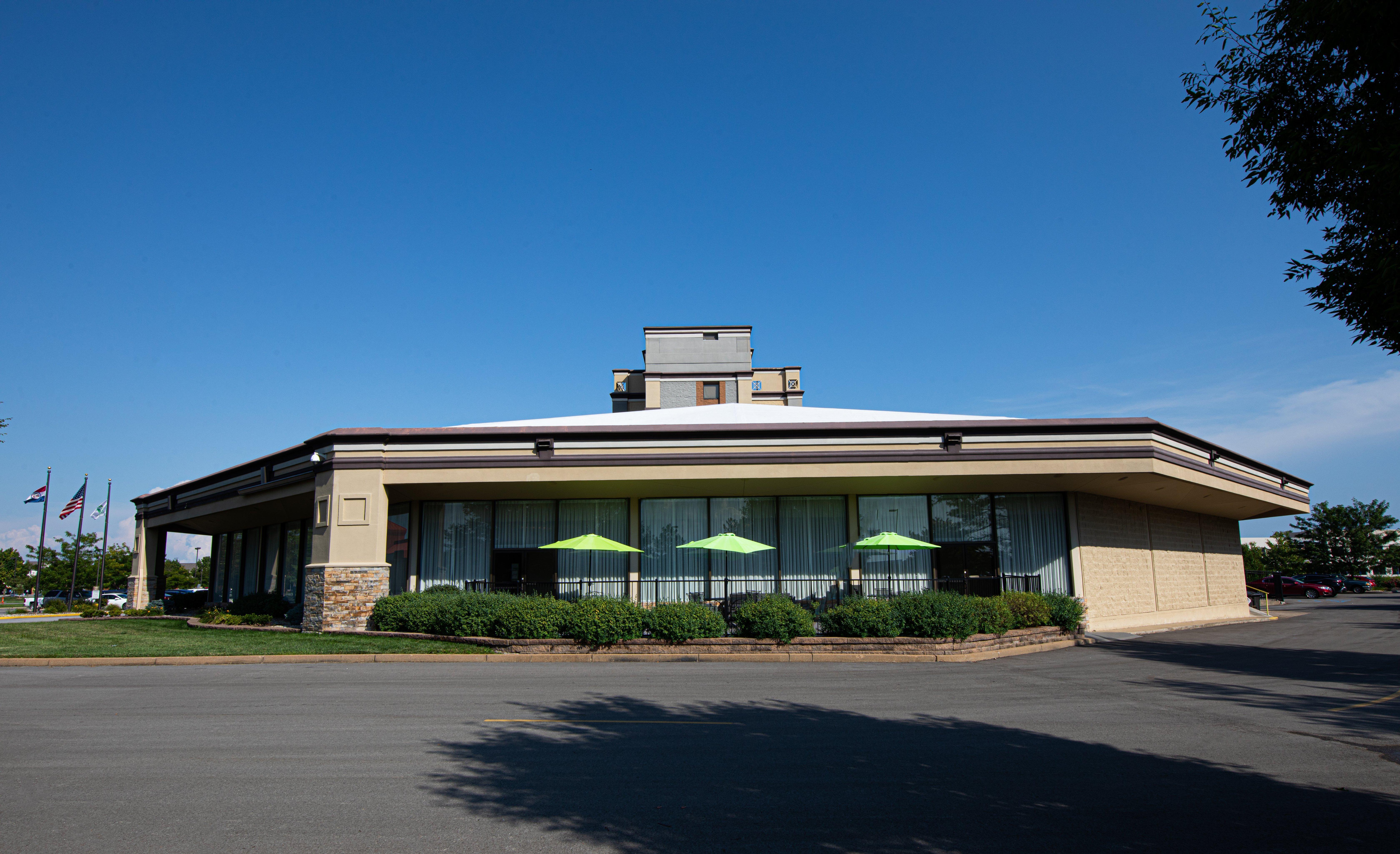 Hotel Hilton St. Louis Airport Woodson Terrace Zewnętrze zdjęcie